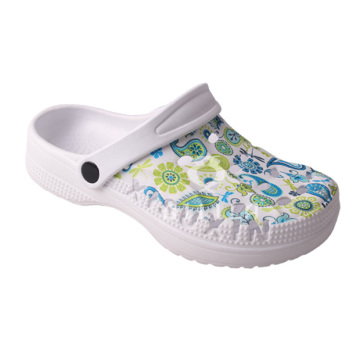 Latest simple classic clogs