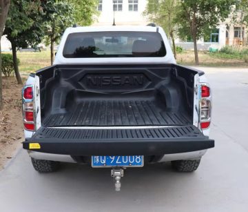 customized ribbed Pickup bed liner for Nissan Navara NP300 Frontier waterproof all weather guard trunk durable bed cover