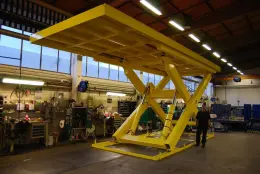 Stationary Scissor Lift Platform