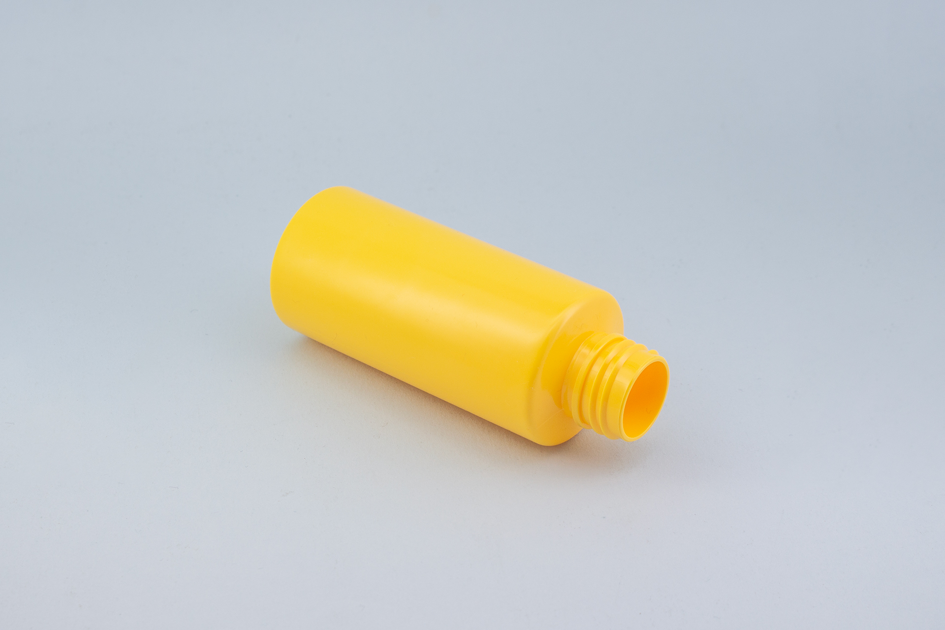 60ml (2 oz) Yellow Plastic PET Cylinder Bottle with 24mm Neck for Cosmetic Packaging