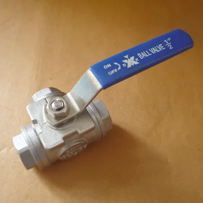 THREAD THREE WAY BALL VALVE