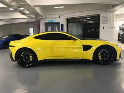 High-Quality Dry Carbon Fiber Hood, Bonnet, and Engine Cover Specifically Designed for Aston Martin Vantage