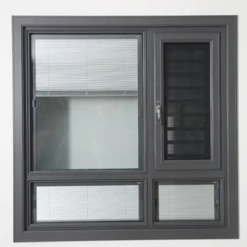 Okna między izolacją szklanych żaluzji wewnątrz szkła
