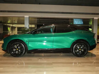 Geely Electric Vehicle Classic Export: Lotus ELETRE 2024 S+