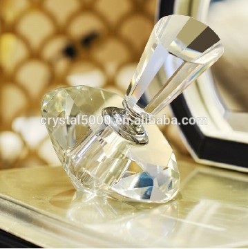 2015 brand Fancy crystal empty car perfume bottle for sale