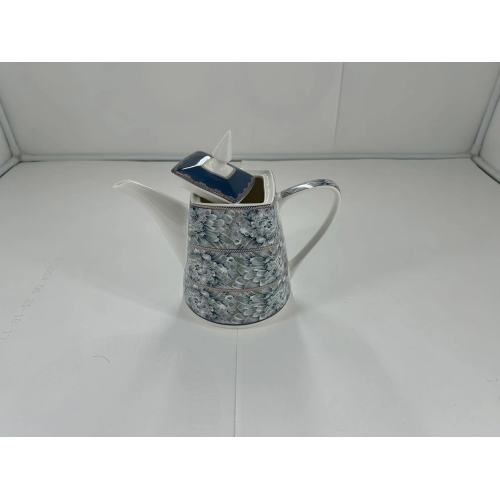 Modern minimalist ceramic kettle