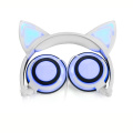 Auriculares de carga con iluminación de oreja de gato para niños