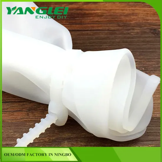 Easy to use silicone dough mixer bag