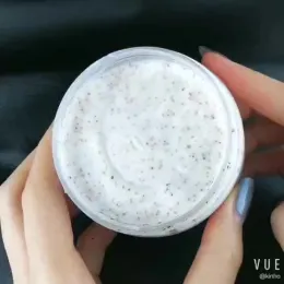 Natural cosmetics OEM Body Skin Care Anti Cellulite Moisture Lightening Fruit Peach Body Scrub Exfoliating