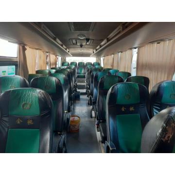 Tahun 2014 menggunakan bus yutong coach 45 kursi