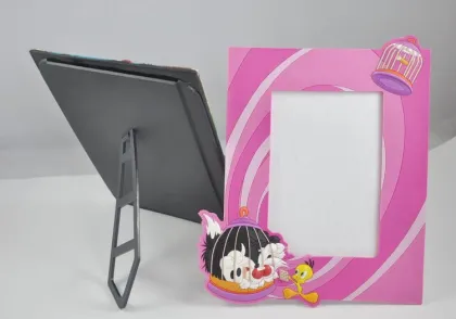 high sale standard design embossing funny tom and jerry 2D engraved rubber frame photoes