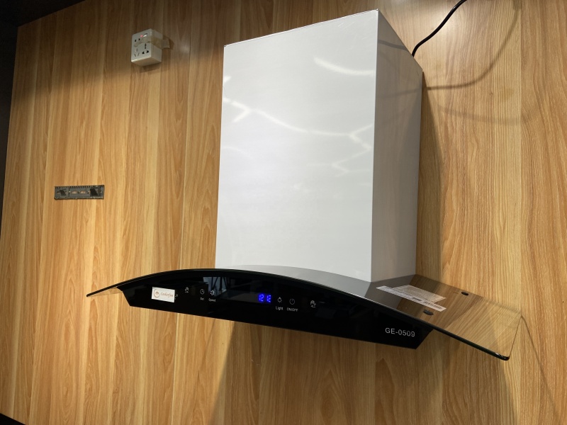 Home Appliance 3 Speed Touch Control Black Titanium 900 mm Aluminium Filter 24# Copper Motor Range Hood