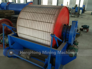 Thiết bị lọc khoáng trống quay chân không