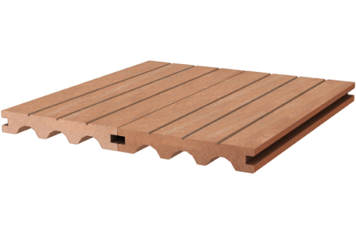 Decking composto para a decoração ao ar livre