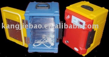 Food pan carrier with heat for family