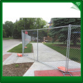 Roadside crowd control barricade fencing