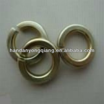 spring washer hardware