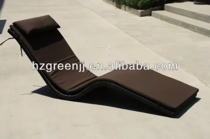 rattan garden Lounger model 0059