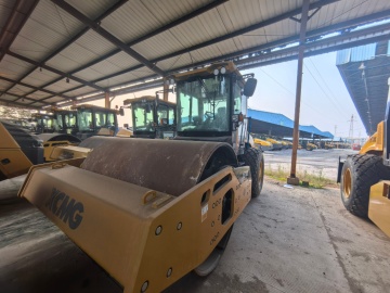 XCMG XS145 Single Drum Rollers