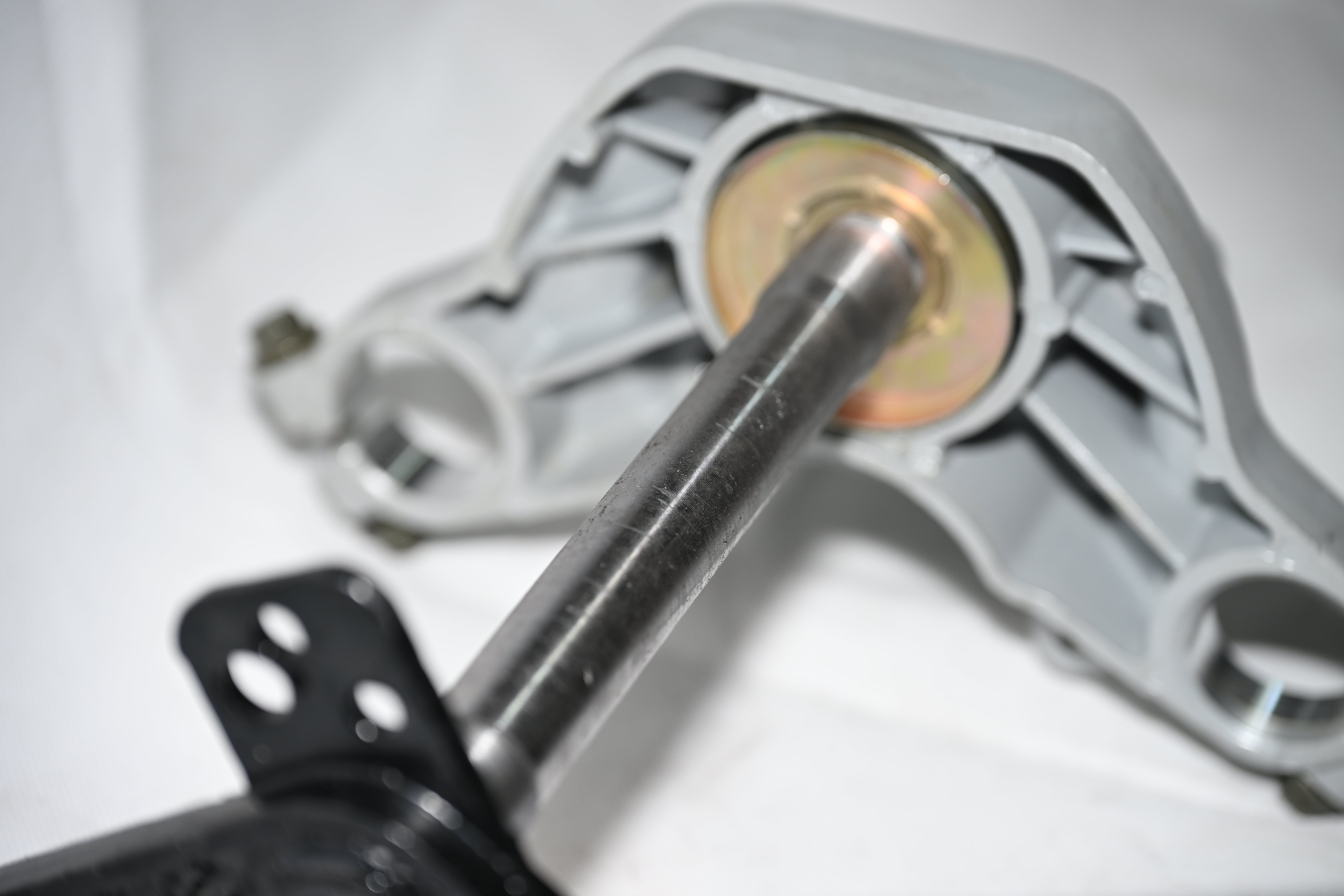 Manuseio t grampo instalado no triciclo elétrico Front Fork