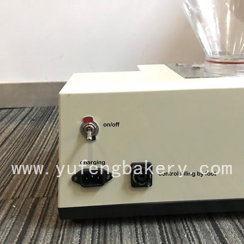 Bakery donut jelly filler machine-yufeng