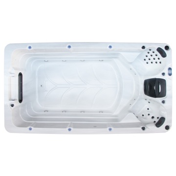 Luxury 2 person swimming pool with Balboa