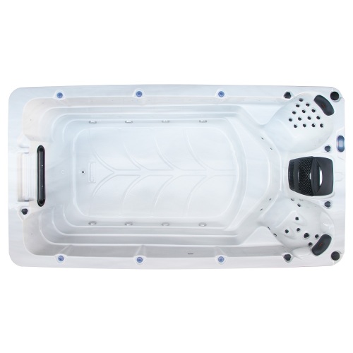 Luxury 2 person swimming pool with Balboa