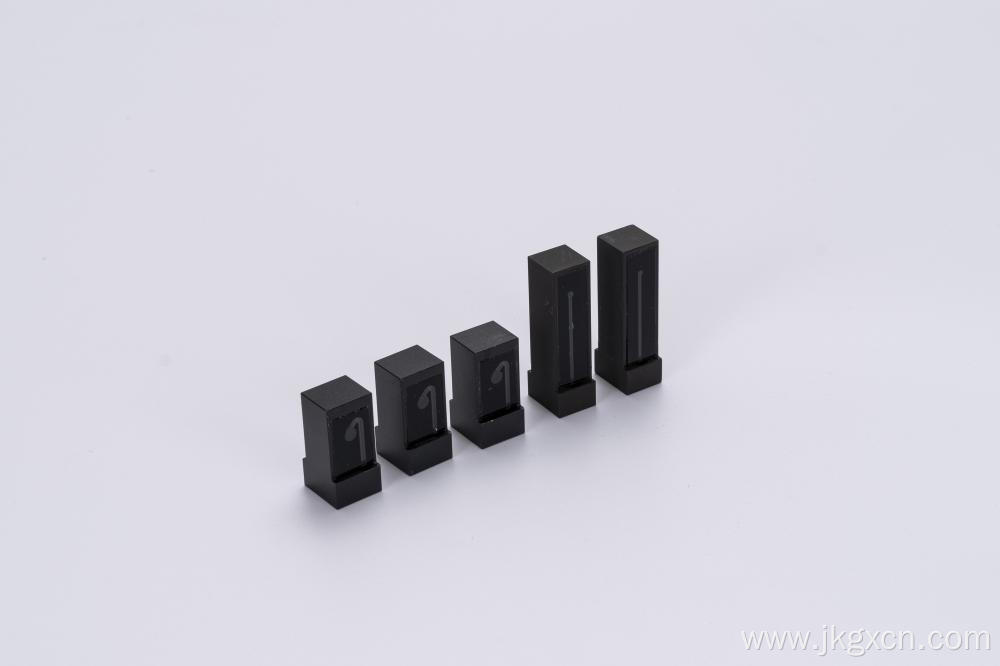 Fused quartz lightproof flow cells with Aluminum shell