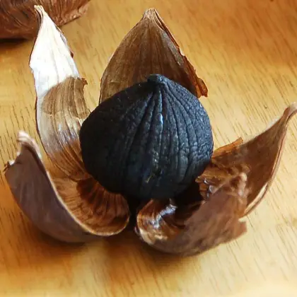 Fermented Solo Black Garlic Healthy Snacks