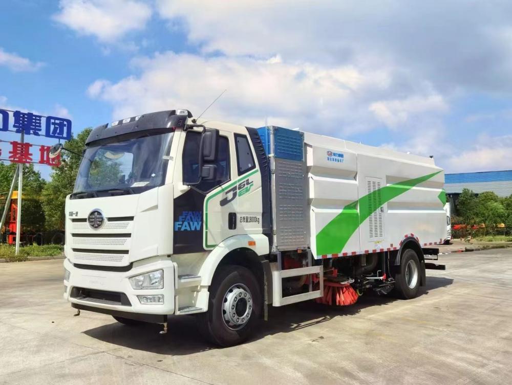 Pure Electric Cleaning Truck 3 Jpg