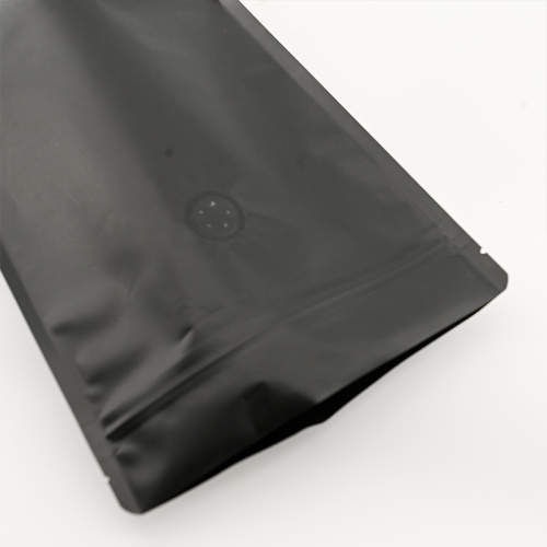 Bolsa de café preto fosco com zíper