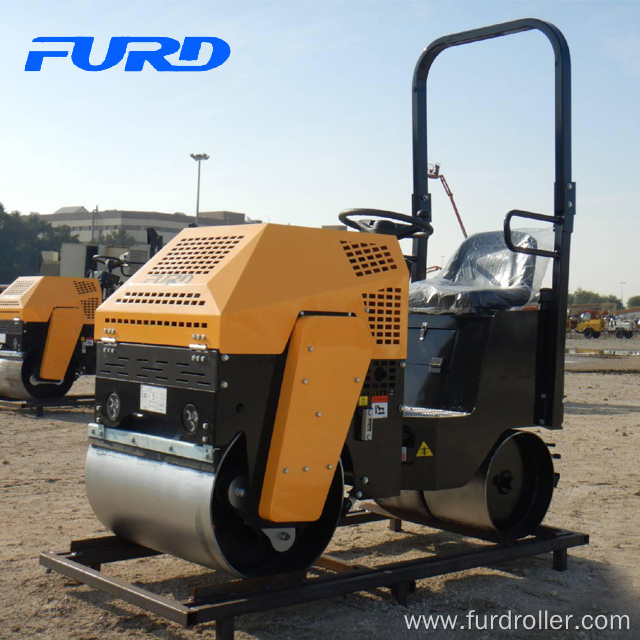 800kg ride on double drum compactor (FYL-860)