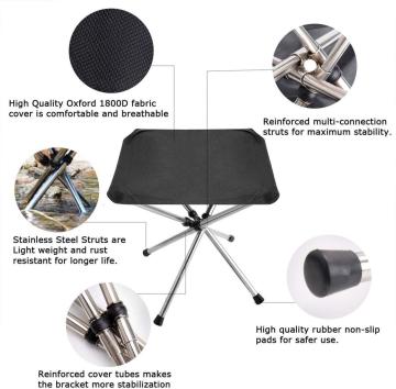 Sgabello da campeggio pieghevole leggero a 4 gambe