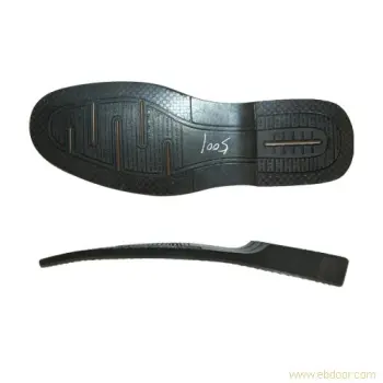 Direct injecting shoes pu banana-type molding production line