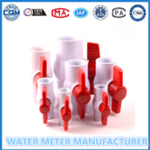 Λευκή βαλβίδα από PVC σε 1 / 2-15mm