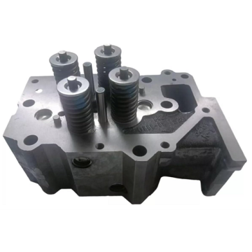 PC500LC-10R Excavator Cylinder Head Assembly 6251-11-1200, Engine Cylinder Head Component