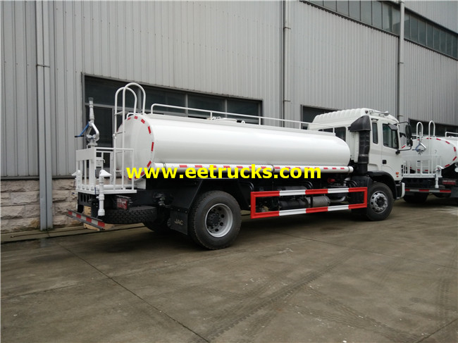 9ton Water Spraying Tank Trucks