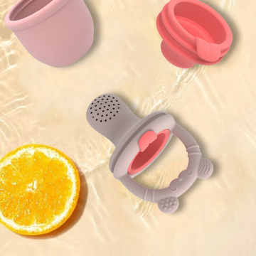 Baby Fruit Feeder Pacifier Food Grade Silicone Pig Shape Feeding Tool for Teething Vegetables