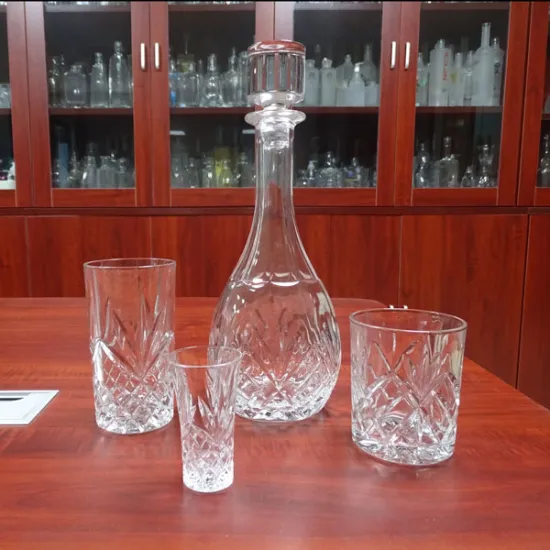 Wholesale crystal clear unique glass whiskey decanter with drinking glasses