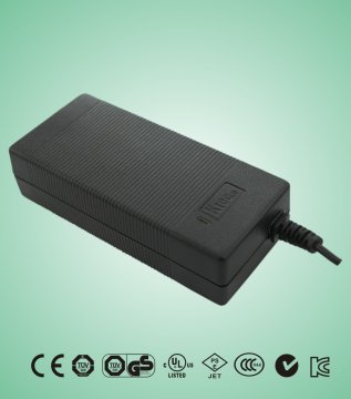 Eco Friendly Portable 90v - 264v Car Laptop Universal Ac Dc Adapters Ksas065series