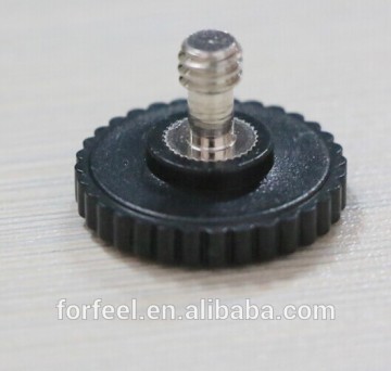 1/4 Screw for camera flashing bracket