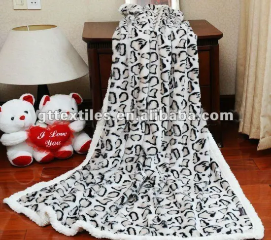 two layer high quality Plush Fleece faux fur throw blnaket / throw plaid