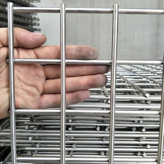 4ft x 8ft Hot Dipped Galvanized Electro Galvanized Welded Wire Mesh Panels: Specifications and Applications