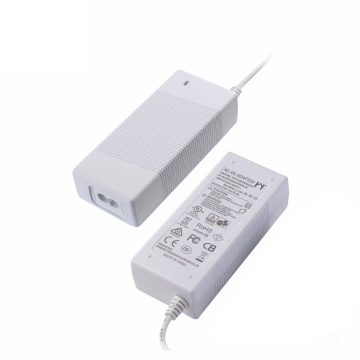 Adaptadores de AC DC White Universal 18V 3A