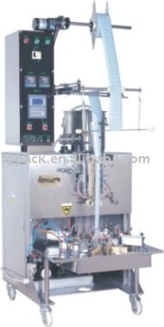 Triangle pouch packaging machine