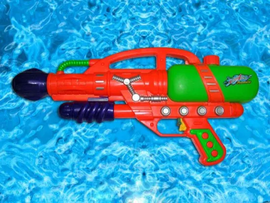 PUMPED WATER GUN