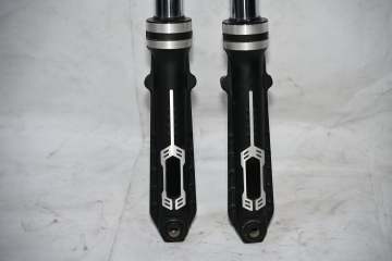 Shock Absorbers for Enhanced Vehicle Stability