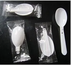 Plastic cutlery packaging machine
