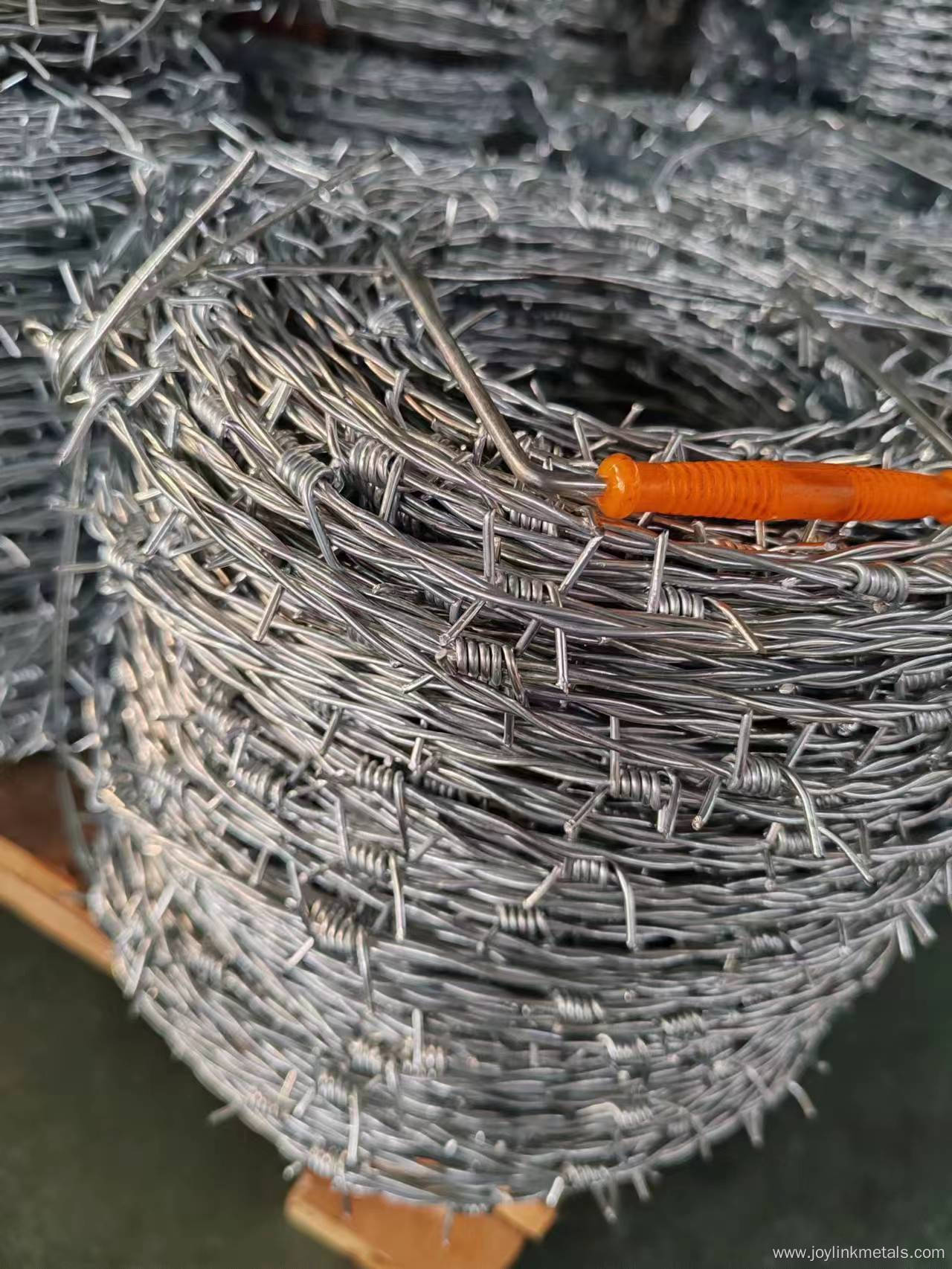 Barbed Wire Coil Double Twisted Galvanized wire