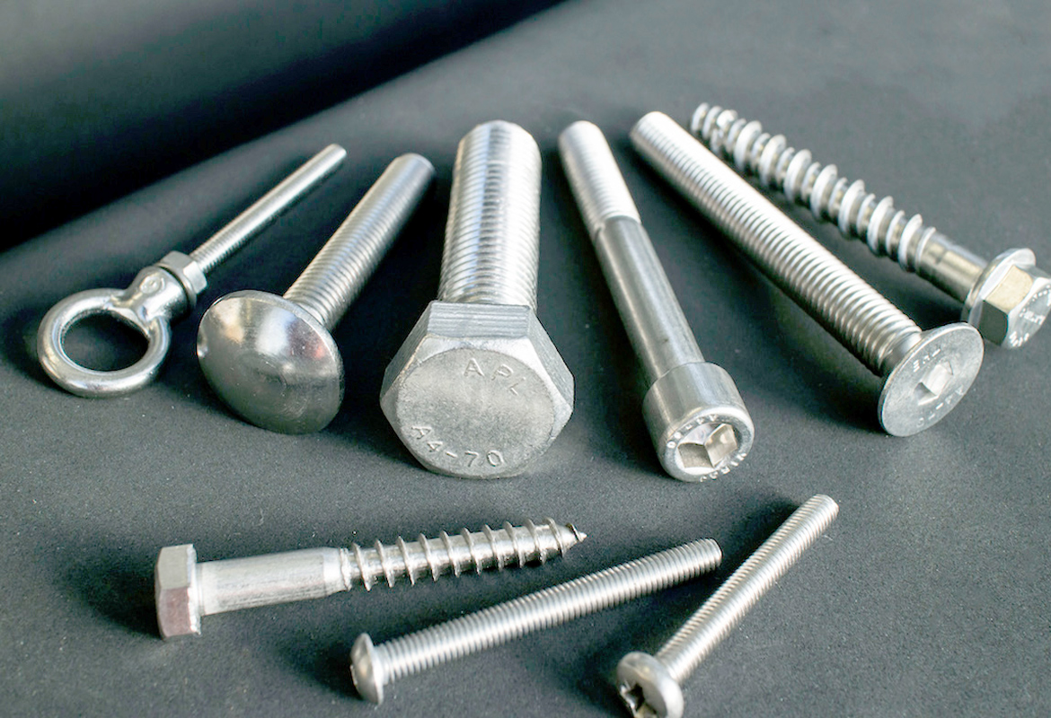 Крепежные болты. Stainless Steel Fasteners. Болты крепления фасада. Болты в строительстве. Винт оцинкованный.